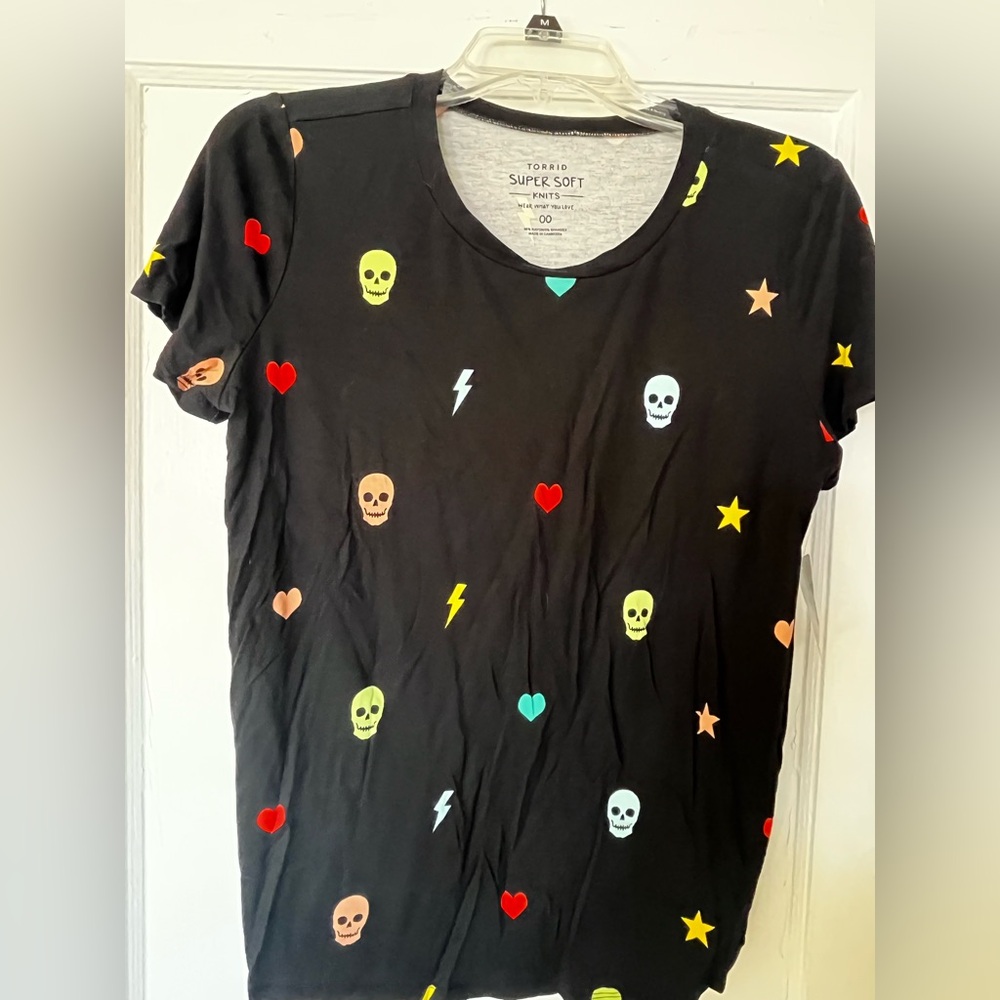 Women’s Black Graphic T-Shirt